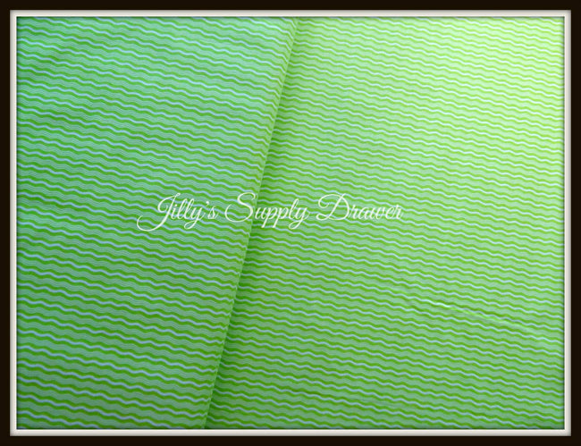 Green & White Crimp Hipster
